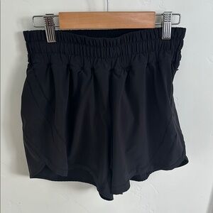 Lululemon Hotty Hot Lined Shorts